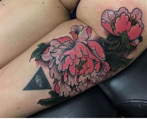 flower butt tattoos|Flower butt tattoos